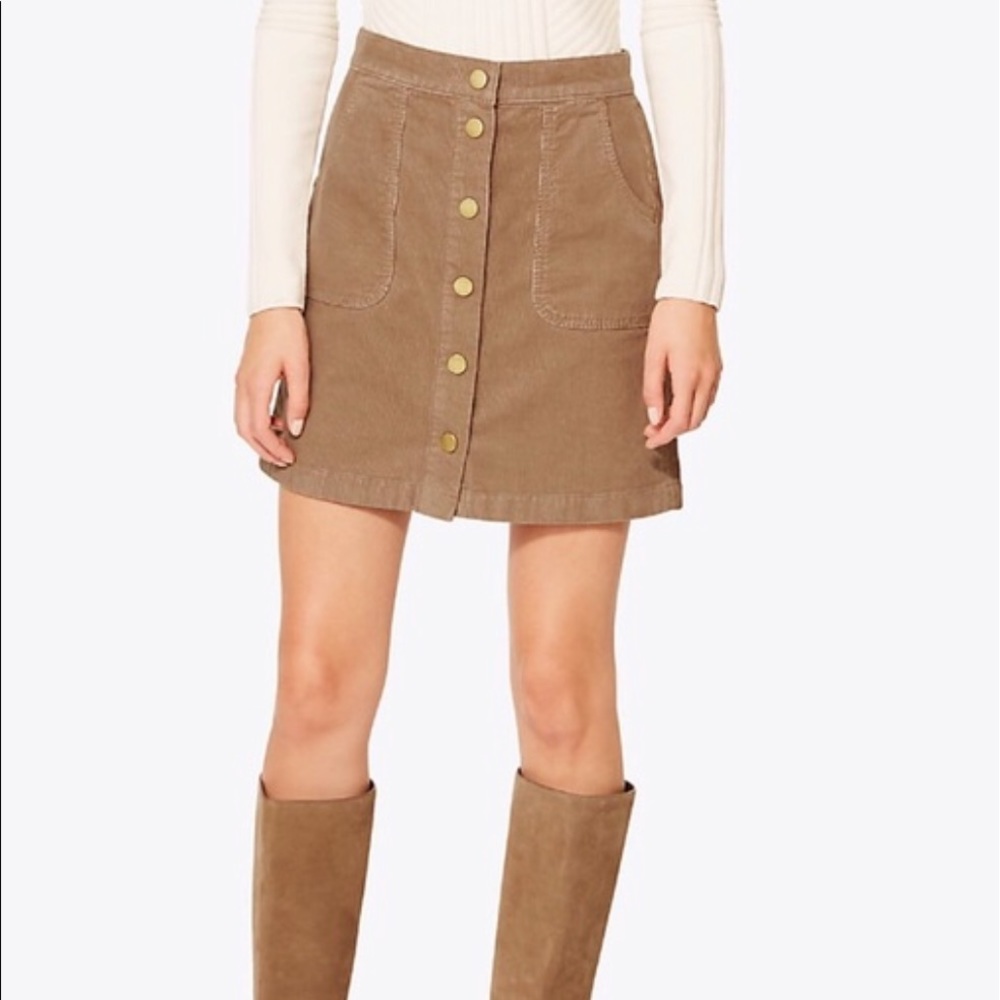 Tory Burch Corduroy skirt! NWOT.
